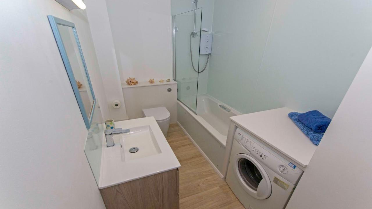 Clifton Court Apt 16 With Indoor Heated Pool & Sea Views Croyde Ngoại thất bức ảnh