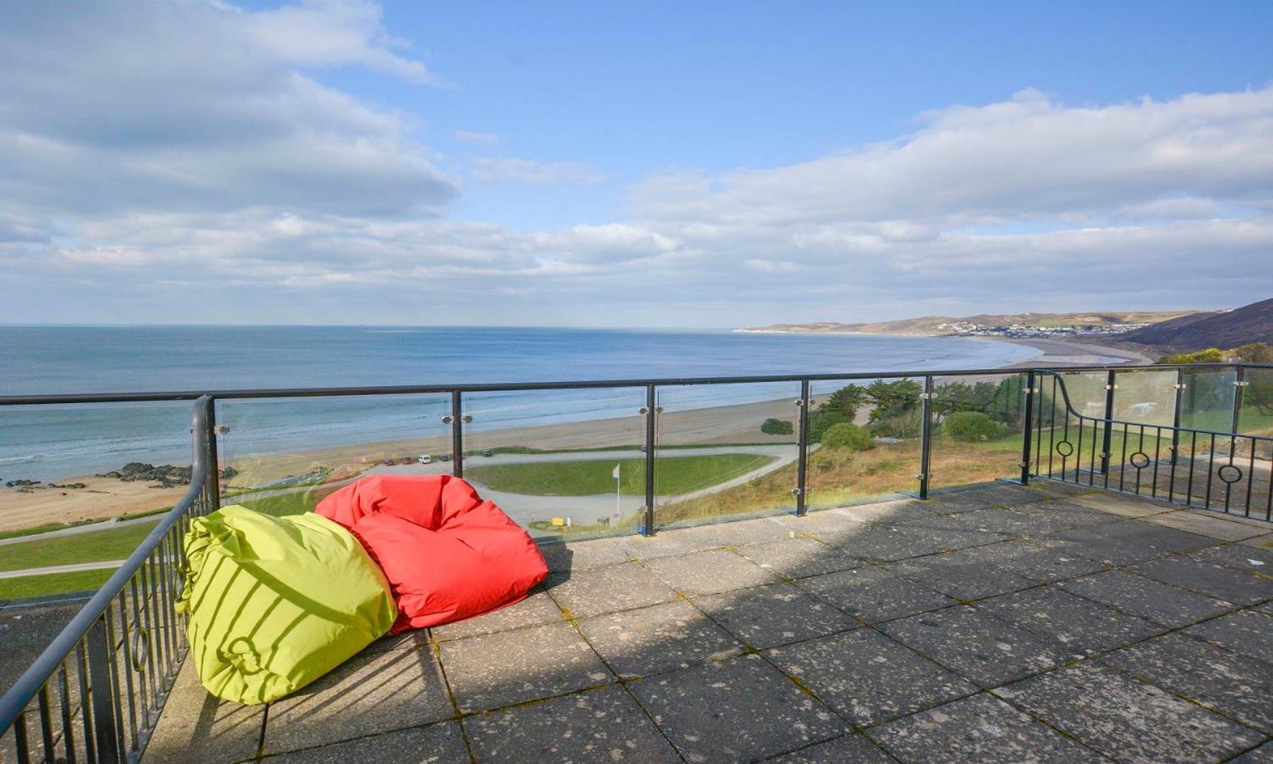 Clifton Court Apt 16 With Indoor Heated Pool & Sea Views Croyde Ngoại thất bức ảnh